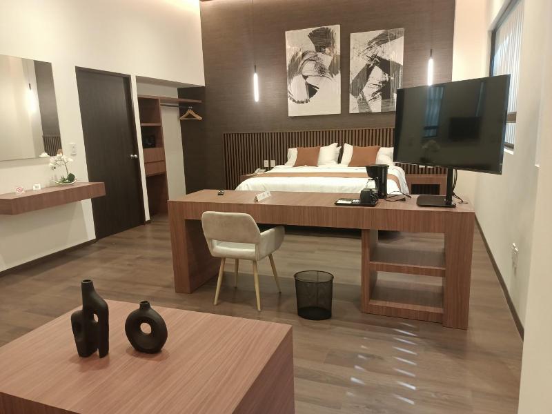 Hotel El Salvador image