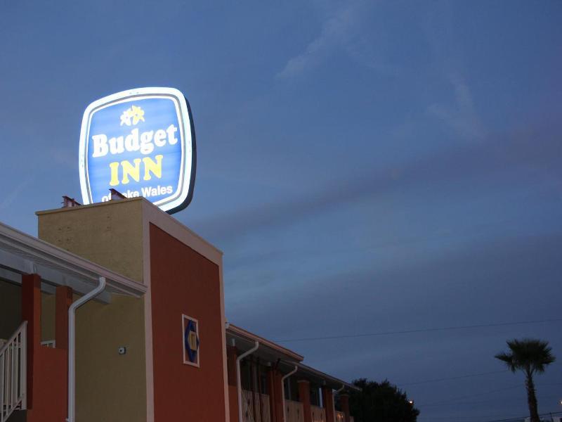 Budget Inn Lake Wales image