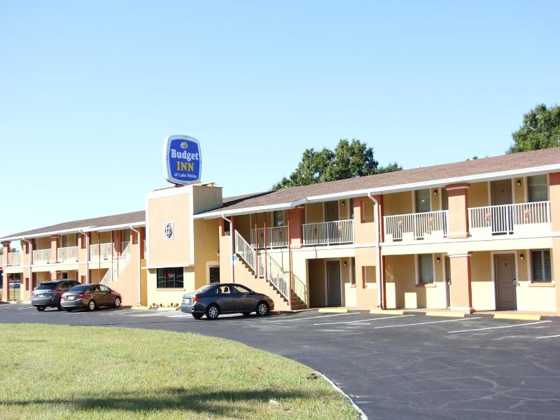 Budget Inn Lake Wales image