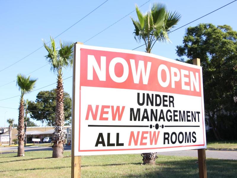 Budget Inn Lake Wales image