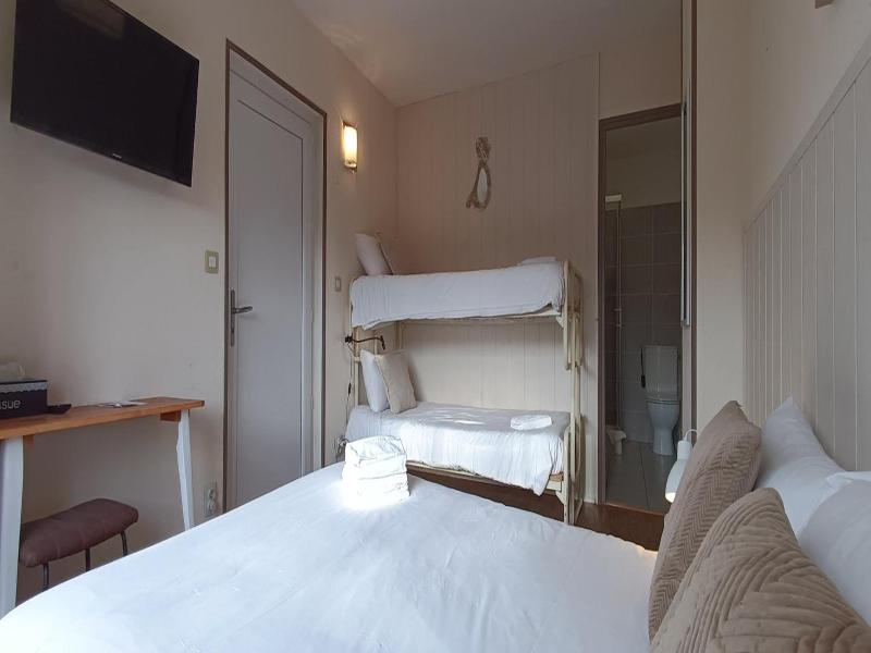 Hôtel Le P'tit Monde image