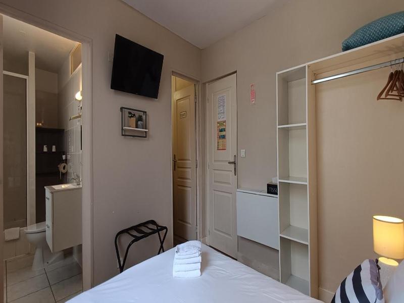 Hôtel Le P'tit Monde image