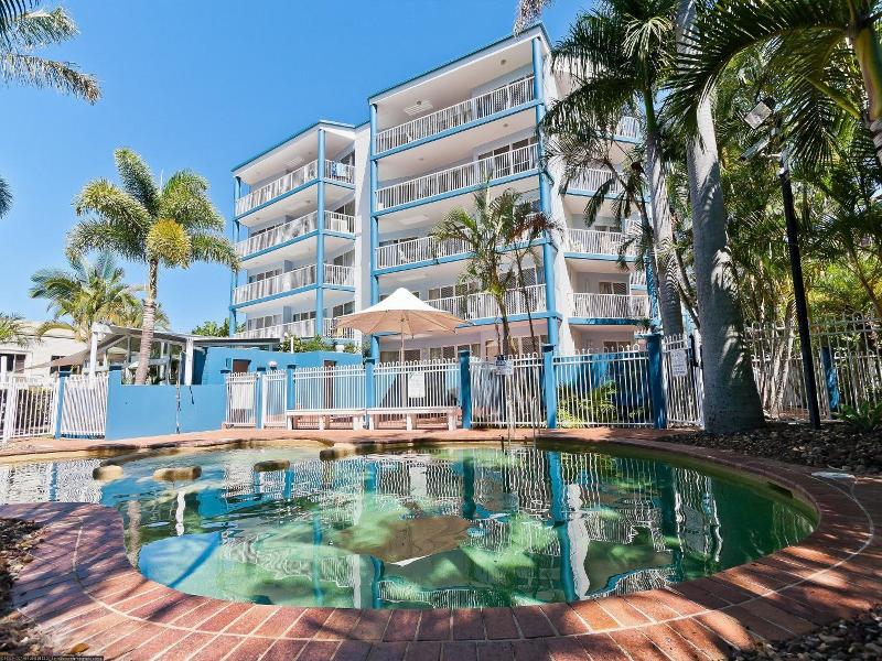 White Crest Apartments image