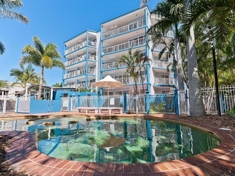 White Crest Apartments image