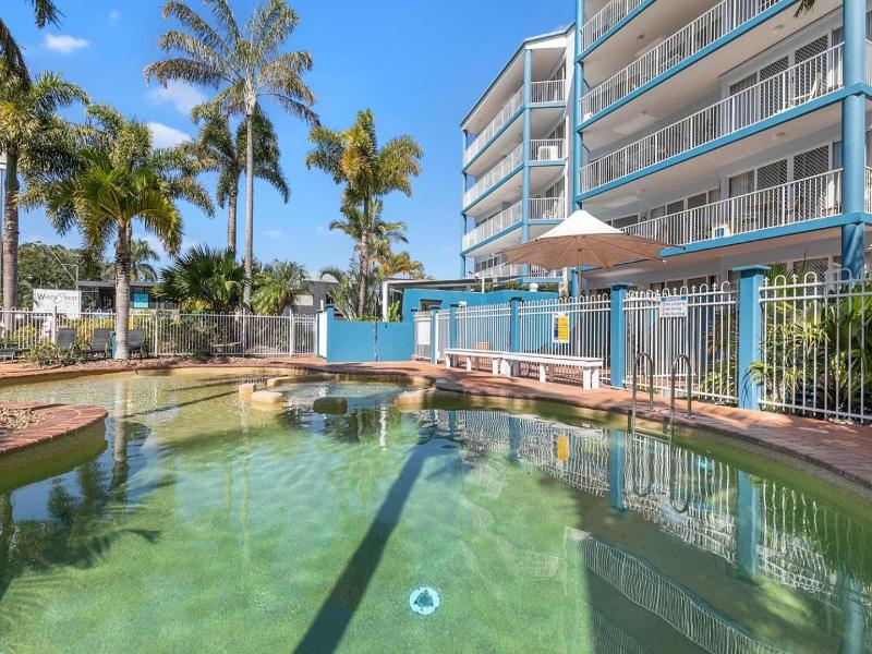 White Crest Apartments image