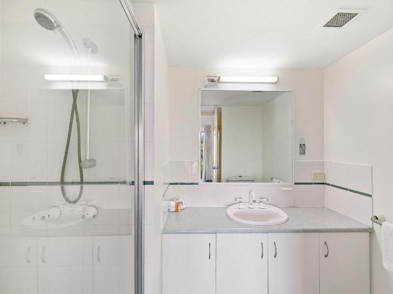 White Crest Apartments image