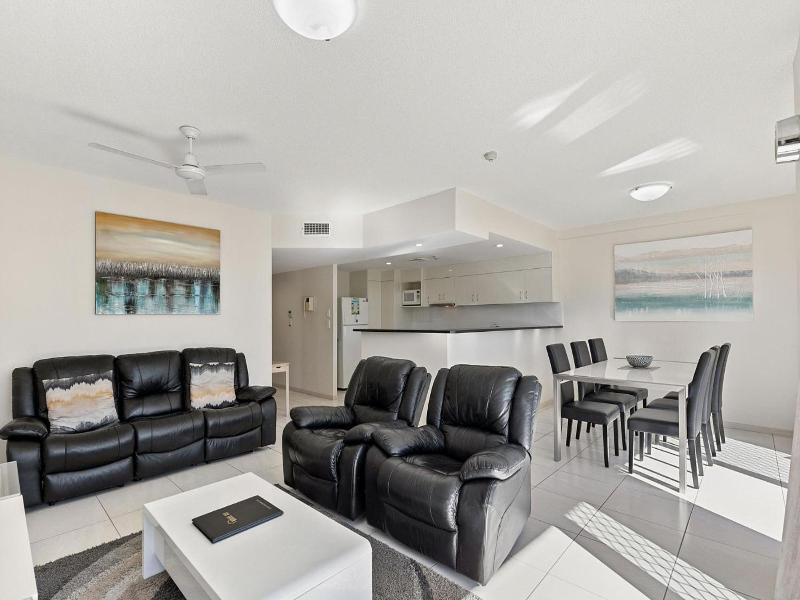 White Crest Apartments image