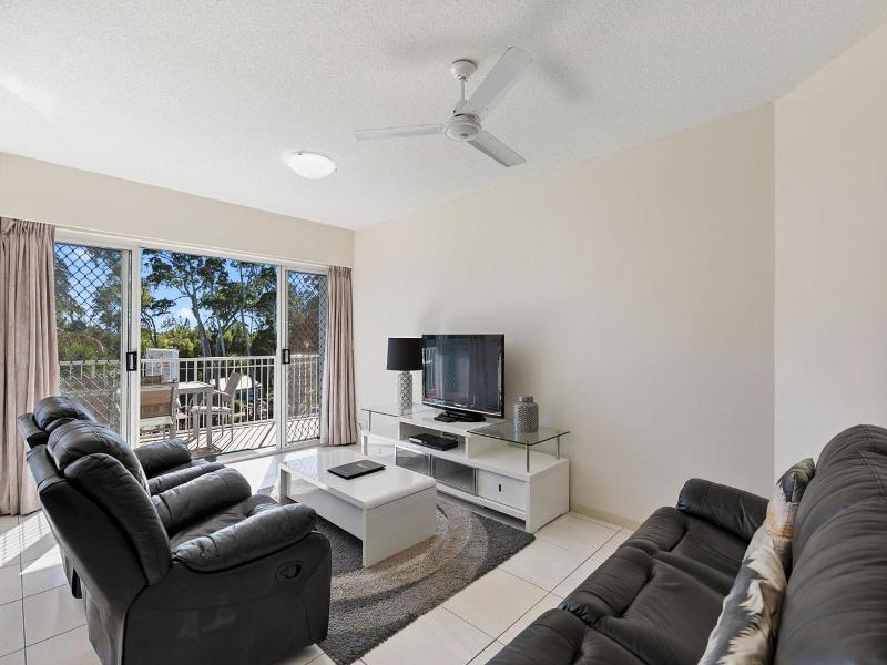 White Crest Apartments image