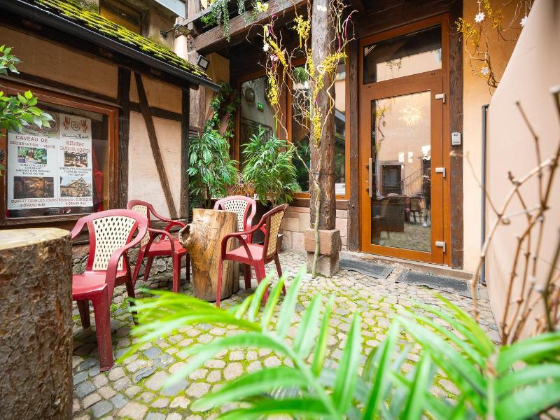Hôtel Berceau Du Vigneron image