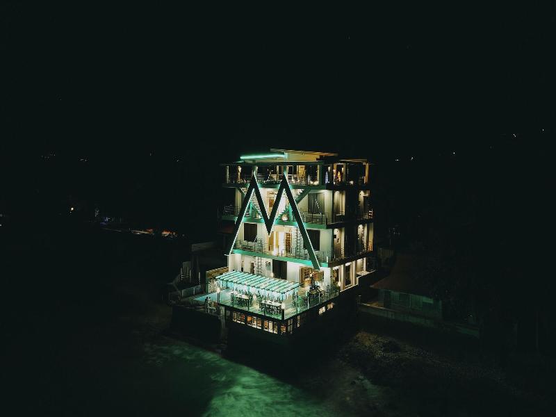The Marc Vannelli Oslob image