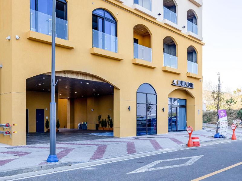 Hound Hotel Ulsan image