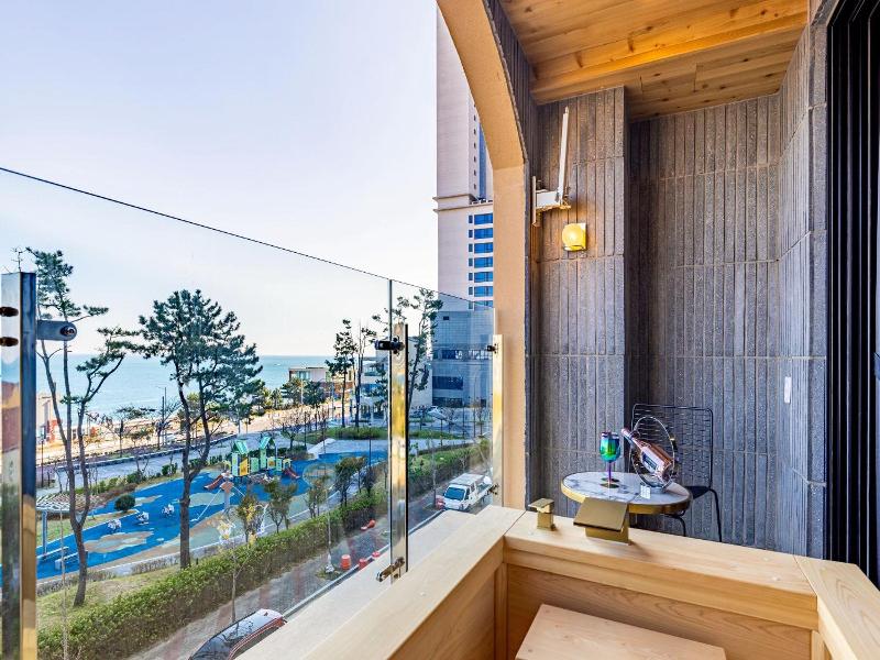 Hound Hotel Ulsan image