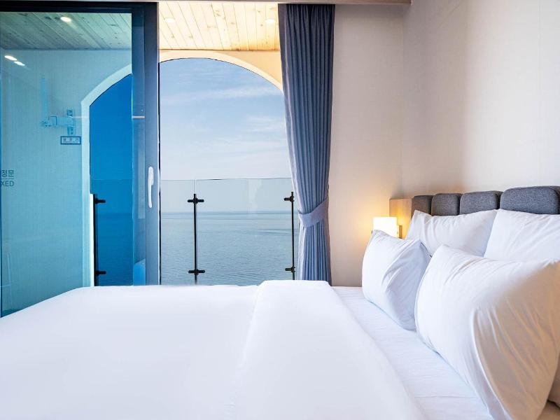 Hound Hotel Ulsan image