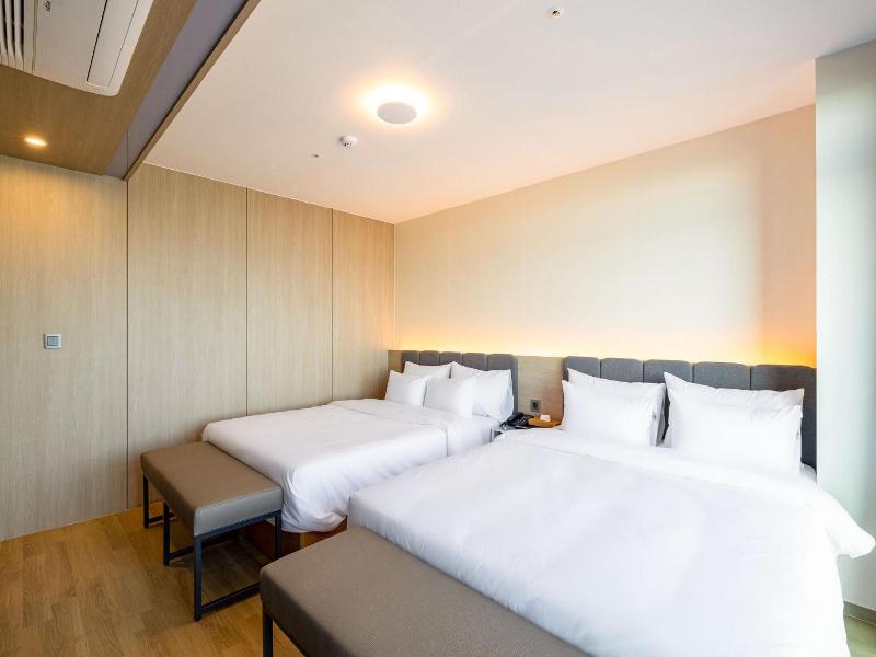 Hound Hotel Ulsan image