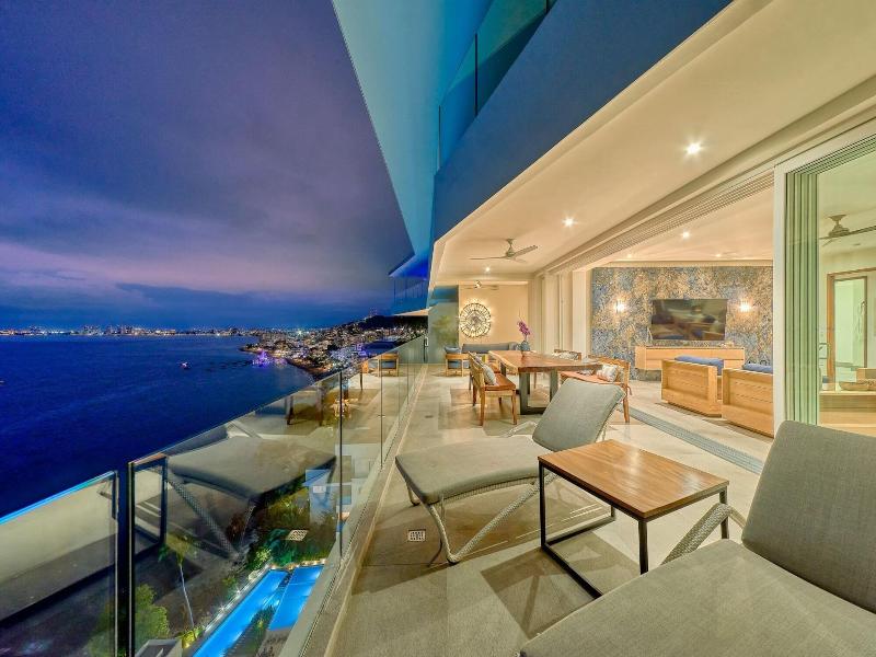 Maxwell Residences At Indah image