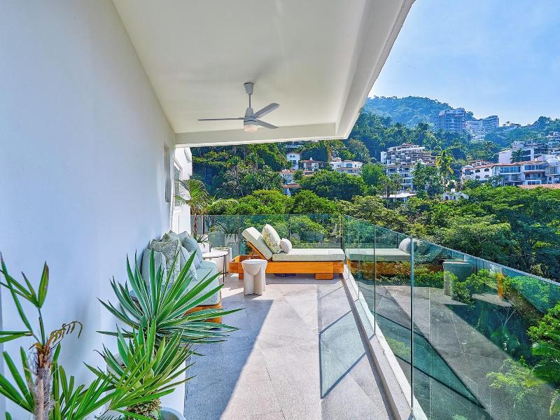 Maxwell Residences At Indah image