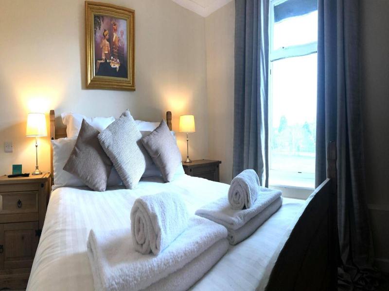 The Llanelwedd Arms Hotel image