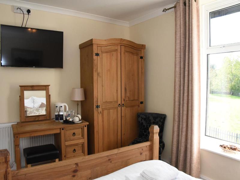 The Llanelwedd Arms Hotel image