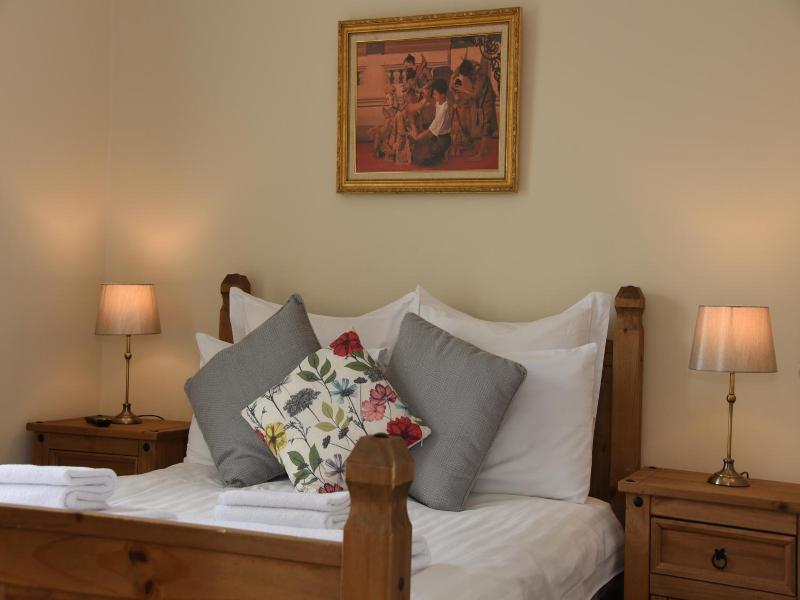 The Llanelwedd Arms Hotel image