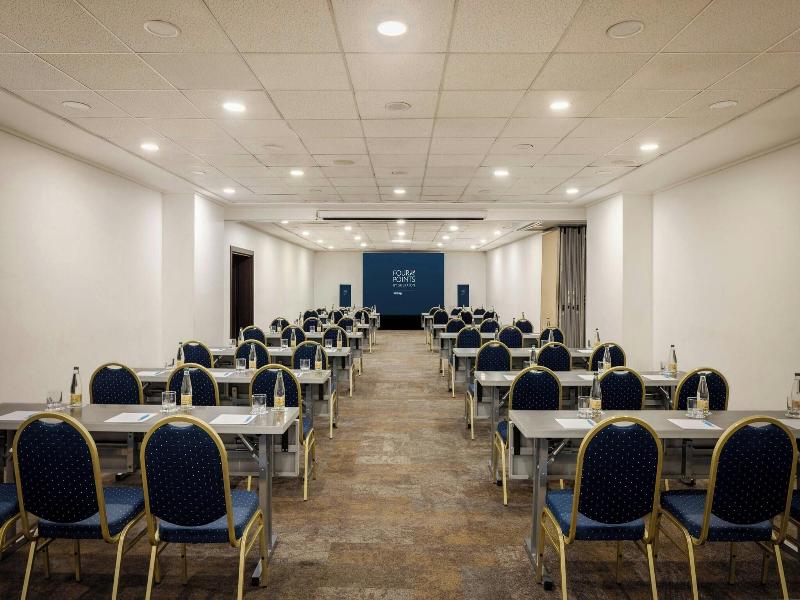 Four Points by Sheraton Santiago image