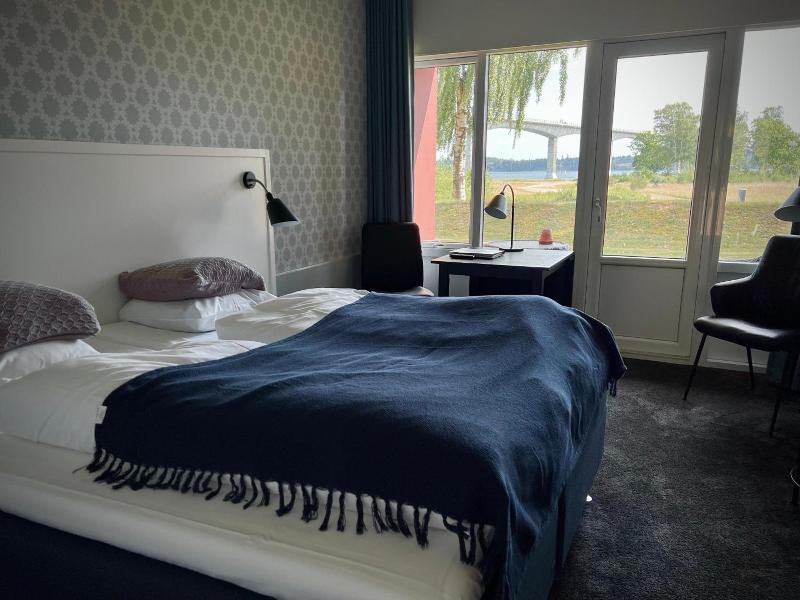 Sallingsund Færgekro image