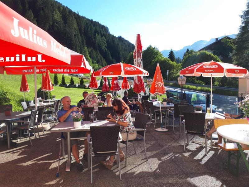 Gasthaus Vinaders image