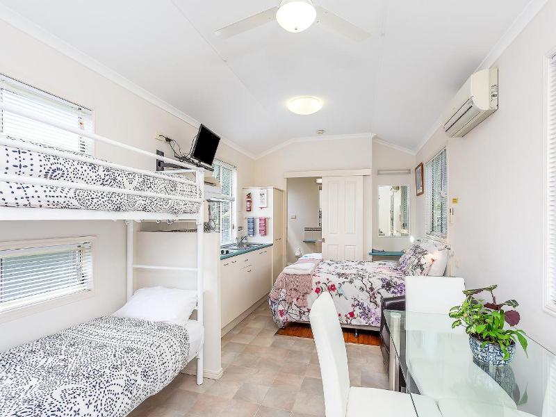 Tiaro Tourist Stopover