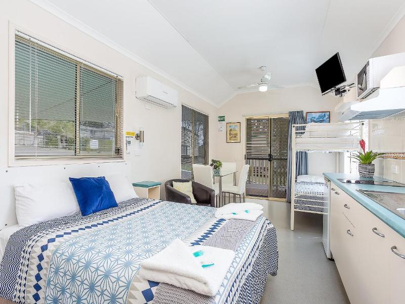 Tiaro Tourist Stopover
