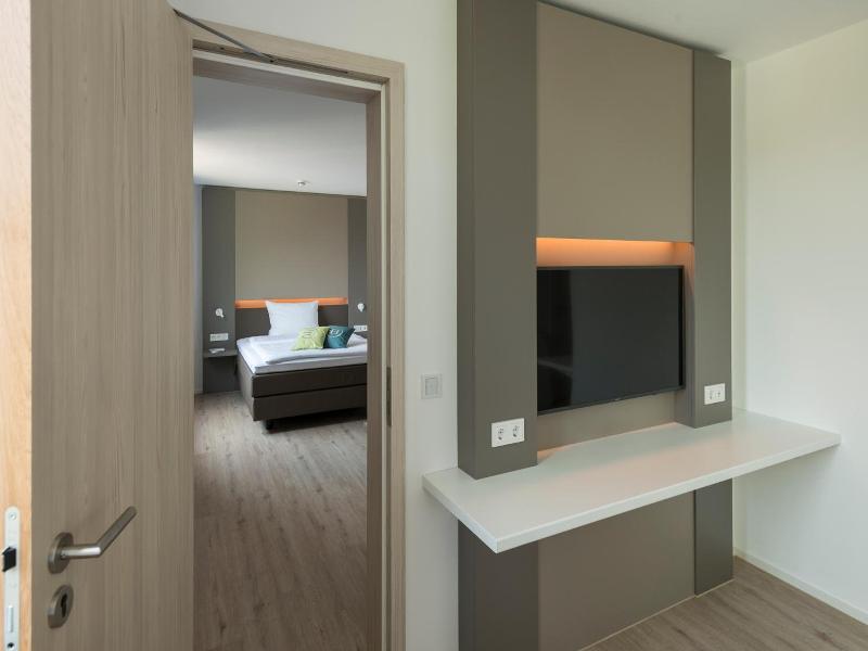 Motel B image