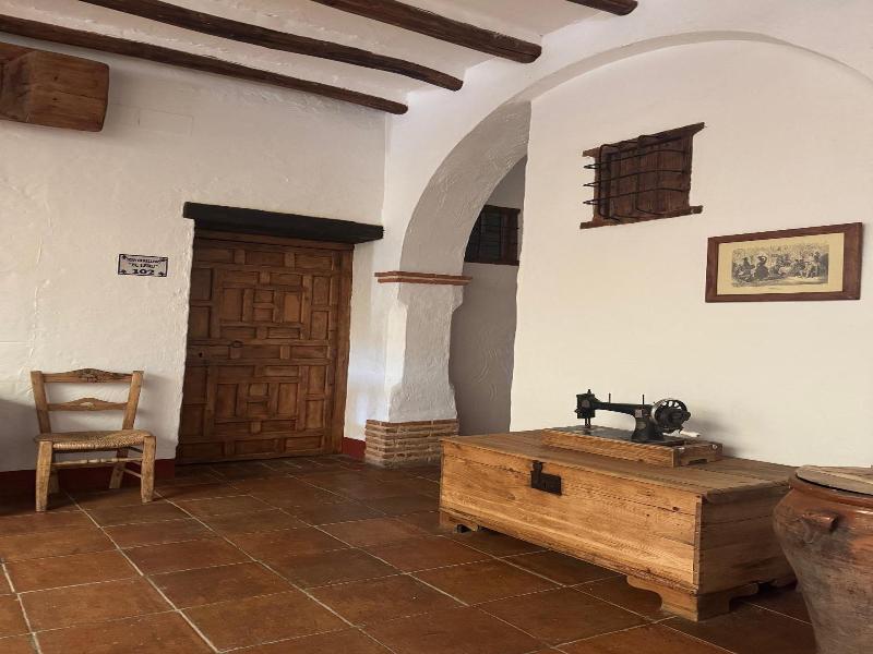 Posada de Jose Maria El Tempranillo image