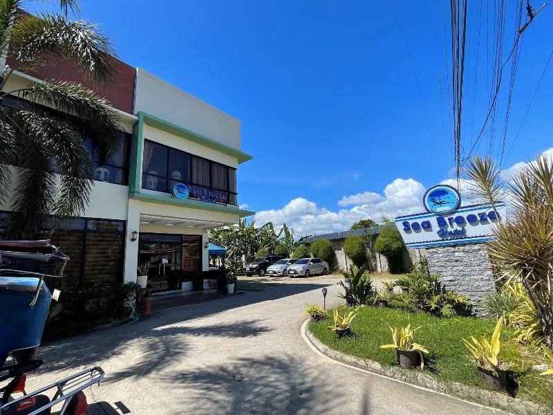 Argao Seabreeze Hotel Powered By Cocotel image