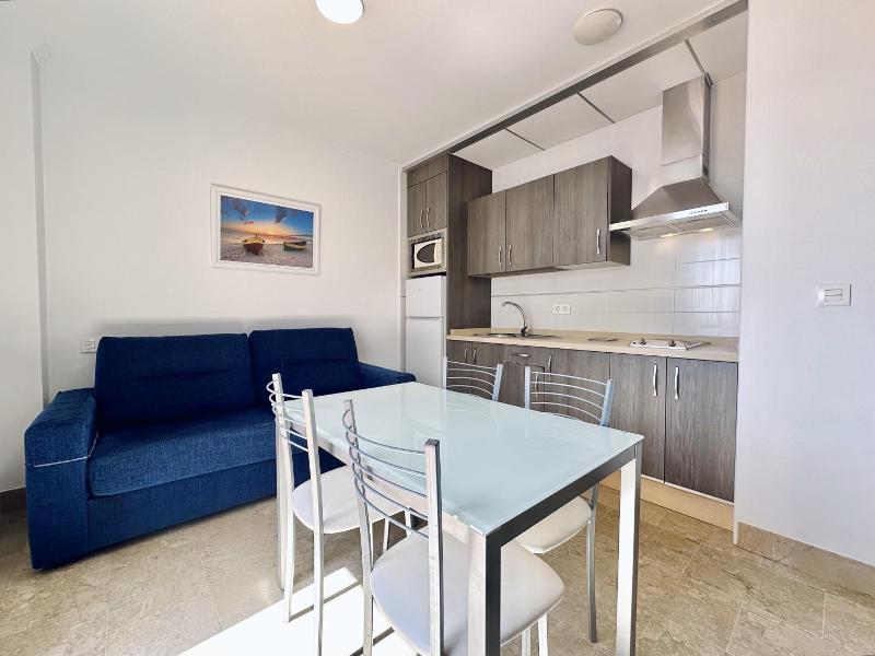 Hotel Apartamentos Marina Luz image