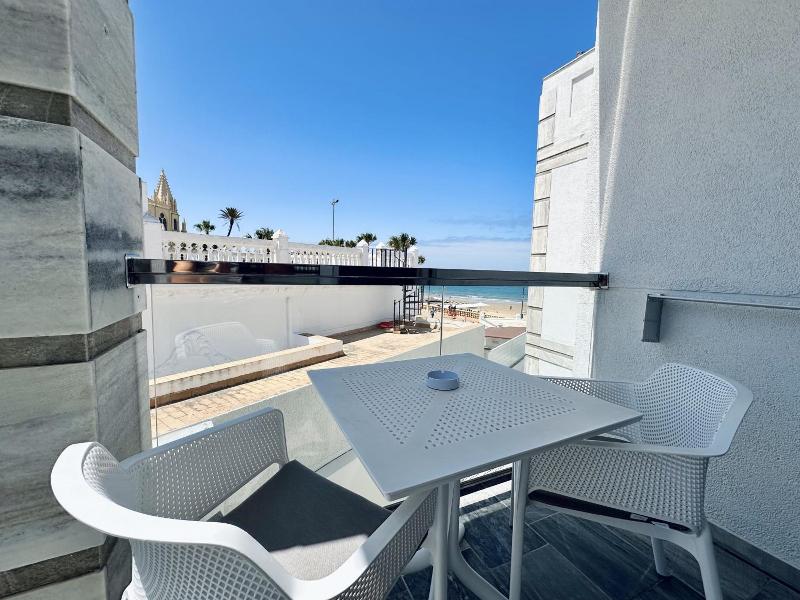 Hotel Apartamentos Marina Luz image