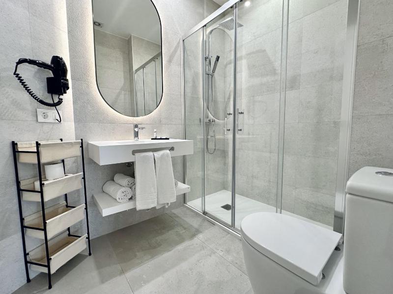 Hotel Apartamentos Marina Luz image