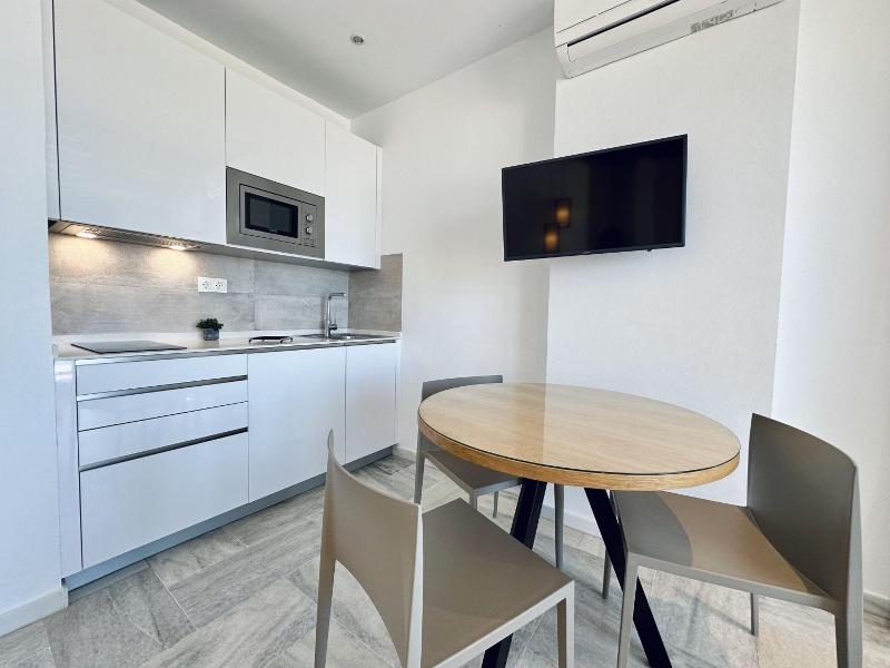Hotel Apartamentos Marina Luz image