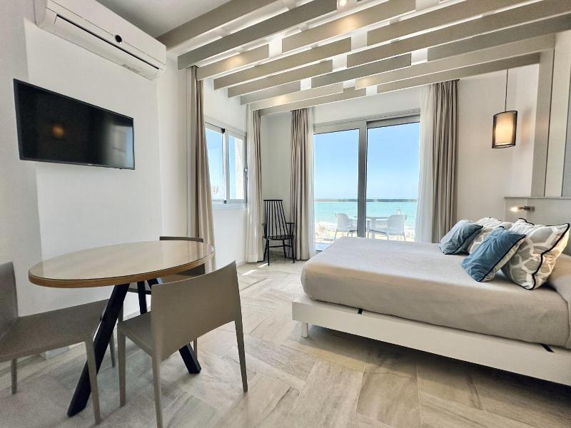 Hotel Apartamentos Marina Luz image