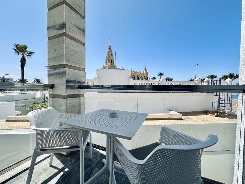 Hotel Apartamentos Marina Luz image