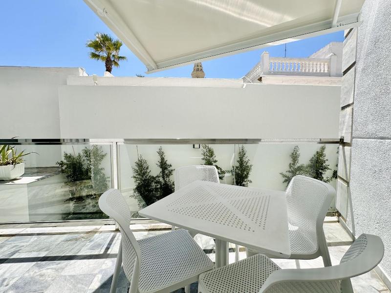 Hotel Apartamentos Marina Luz image