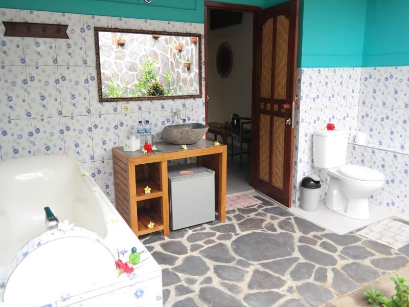 1000 Dream Bungalow image