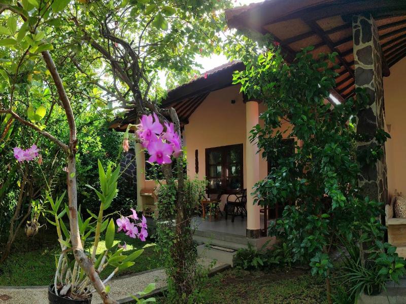1000 Dream Bungalow image