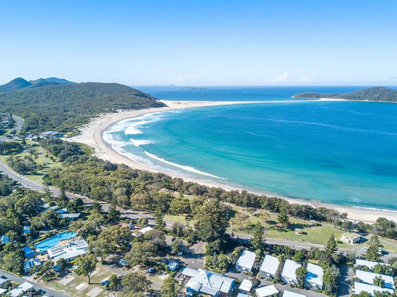 Fingal Bay Holiday Park image