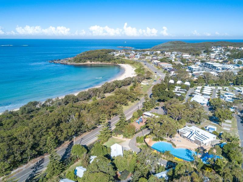 Fingal Bay Holiday Park image