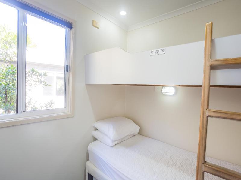 Fingal Bay Holiday Park image