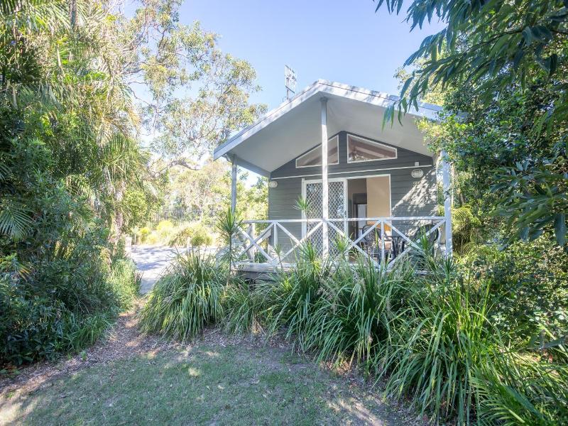 Fingal Bay Holiday Park image
