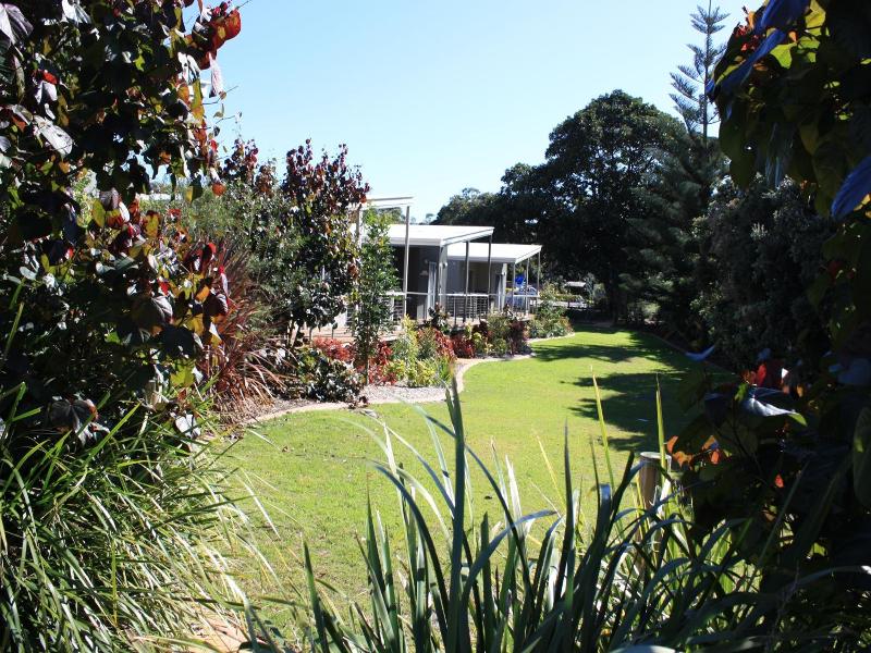 Fingal Bay Holiday Park image