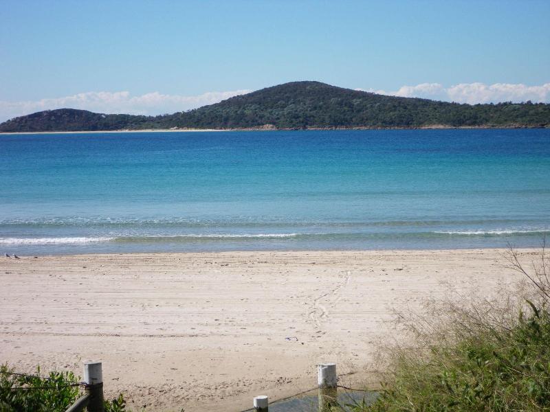 Fingal Bay Holiday Park image
