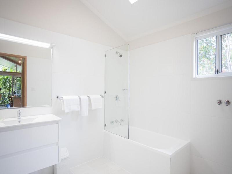 Fingal Bay Holiday Park image
