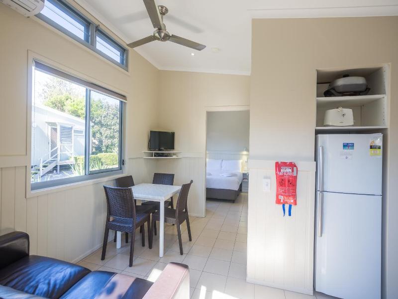 Fingal Bay Holiday Park image