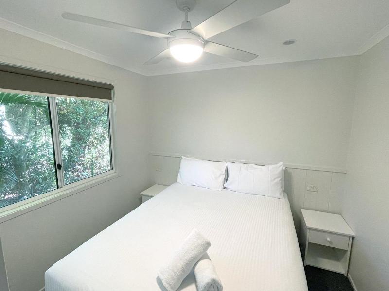 Fingal Bay Holiday Park image