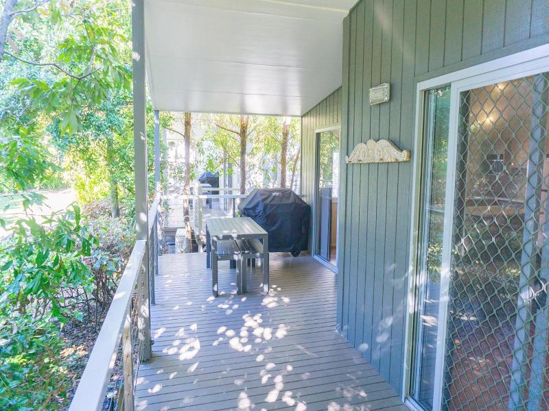 Fingal Bay Holiday Park image